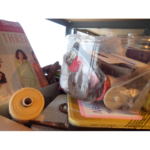 1188 - Collection of sewing related items. Not available for in-house P&P, contact Paul O'Hea at Mailboxes ... 