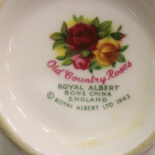 137 - Quantity of Royal Albert Old Country Roses teaware, first quality, mainly 1962 back stamp. Not avail... 