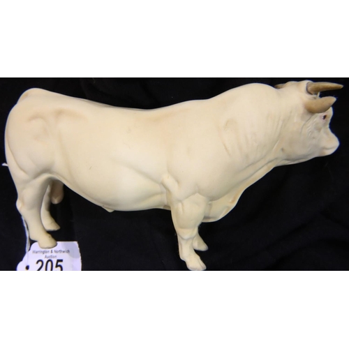 205 - Beswick ceramic Charolais bull, matt finish and double stamped to hooves. P&P Group 2 (£18+VAT for t... 