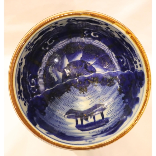 259 - Japanese footed blue and white bowl, D: 15 cm. P&P Group 3 (£25+VAT for the first lot and £5+VAT for... 