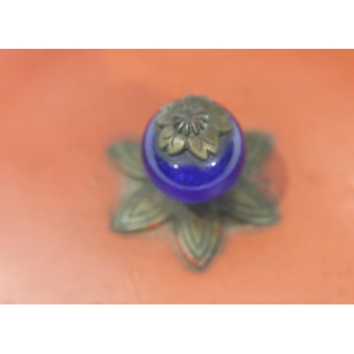 266 - Japanese cast iron Tetsubin with lacquer lid and glass finial. P&P Group 3 (£25+VAT for the first lo... 