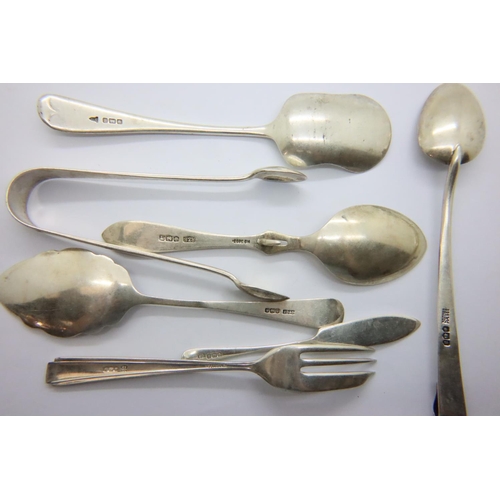 99 - Mixed hallmarked silver spoons and a pair of sugar nips, combined weight 137g. P&P Group 1 (£14+VAT ... 