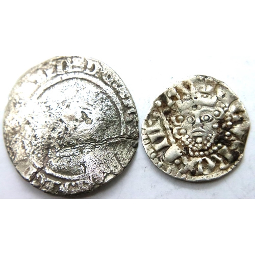 3087 - Two English silver hammered coins of Elizabeth Tudor and Henry III. P&P Group 1 (£14+VAT for the fir... 