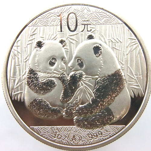 3095 - Chinese 2009 1oz Panda coin. P&P Group 1 (£14+VAT for the first lot and £1+VAT for subsequent lots)