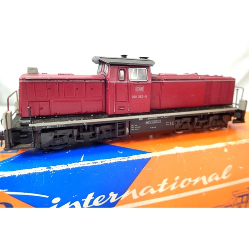 2063 - Roco 4154 BR 290, BO-BO Diesel Maroon D.13 290-262-5, in very good to excellent condition. P&P Group... 