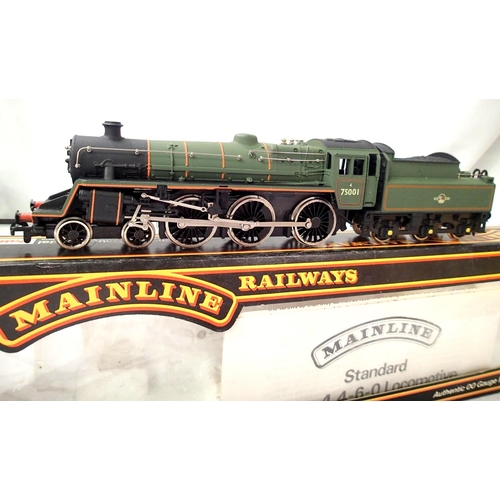 2072 - Mainline Class 4, loco 75001, BR Green, Late Crest. In very good to excellent condition, body loose ... 