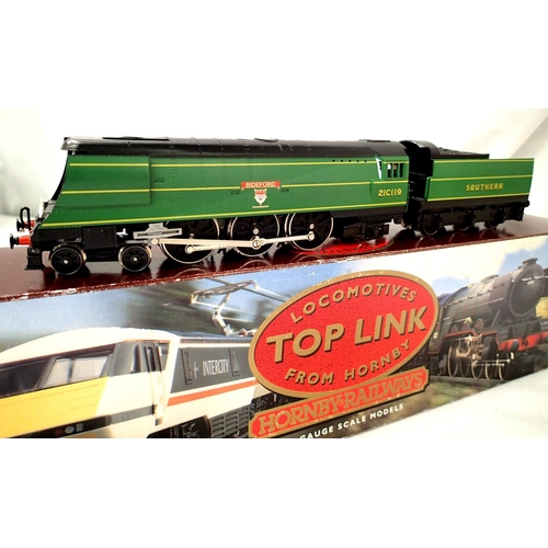 2076 - Hornby R265 West Country class Bideford 21C119 Southern Green.
In excellent condition, no front coup... 