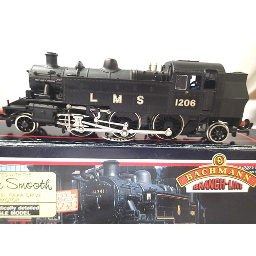 2079 - Bachmann 31-453 Ivatt 2.6.2T. LMS Black, 31453. P&P Group 1 (£14+VAT for the first lot and £1+VAT fo... 