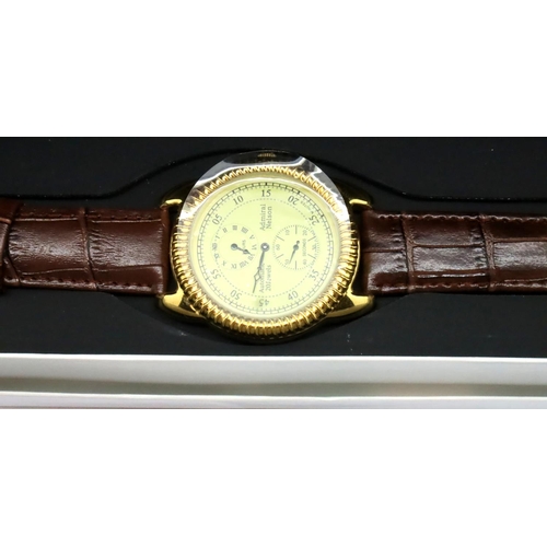 101 - Stauer; gents automatic Nelson gold plated wristwatch with brown leather strap and champagne dial, w... 