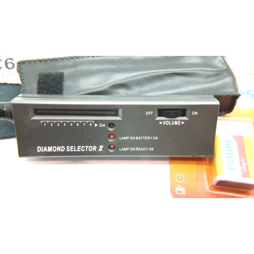 93 - Boxed digital professional Diamond Selector II. P&P Group 1 (£14+VAT for the first lot and £1+VAT fo... 