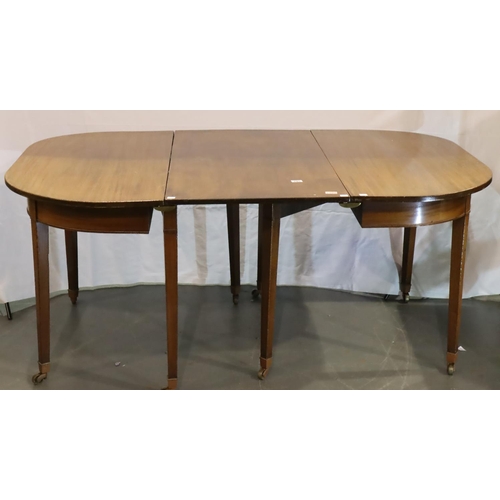 495 - Mahogany dining table, 175 x 114 x 76 cm H. Not available for in-house P&P, contact Paul O'Hea at Ma... 