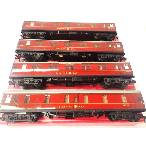 2065 - Four Hornby Dublo BR Maroon 4078, Sleeping Cars, in fair to good condition, boxes fair (one wrong bo... 