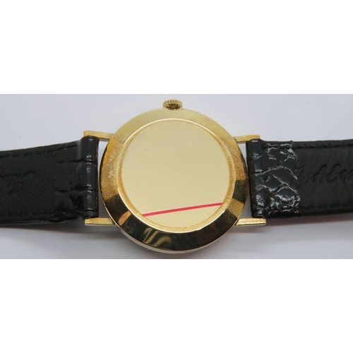101 - Avia; gents 9ct gold mechanical wristwatch with champagne dial, black leather strap in original box,... 