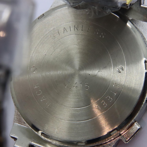105 - Orlando; gents boxed wristwatch on a metallic bracelet, not working at lotting up. P&P Group 1 (£14+... 
