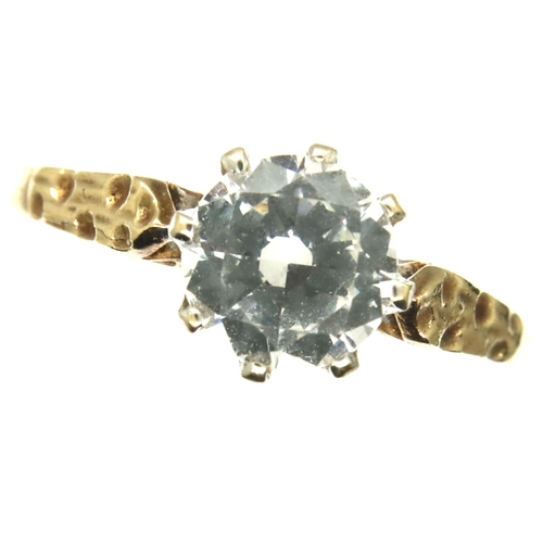 60 - 9ct gold solitaire tourmaline set ring, 3.2g. P&P Group 1 (£14+VAT for the first lot and £1+VAT for ... 