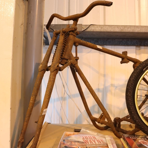 1010 - Vintage motorcycle frame of unknown make. Not available for in-house P&P, contact Paul O'Hea at Mail... 