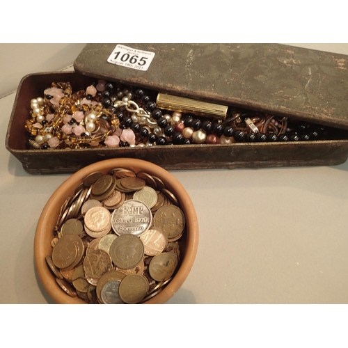 1065 - Box of mixed costume jewellery and a bowl of mixed world coins. Not available for in-house P&P, cont... 