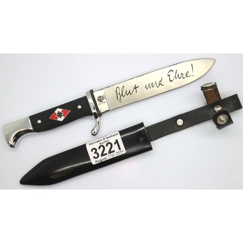 3221 - Reproduction WWII Hitler Youth dagger. P&P Group 2 (£18+VAT for the first lot and £3+VAT for subsequ... 