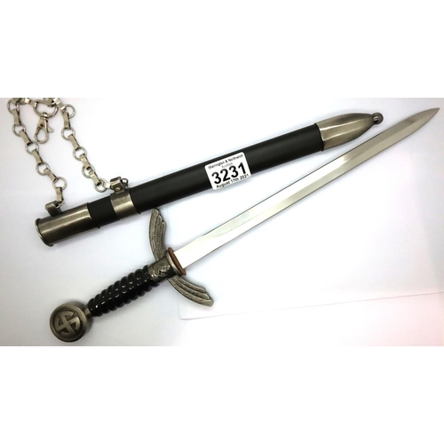 3231 - Reproduction German WWII dagger. P&P Group 2 (£18+VAT for the first lot and £3+VAT for subsequent lo... 