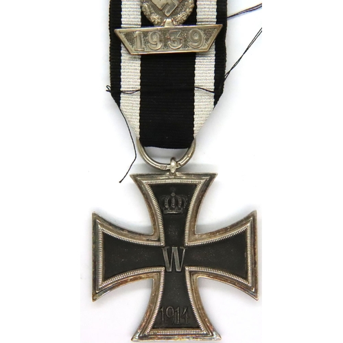 3270 - German Iron Cross, H: 5 cm. P&P Group 1 (£14+VAT for the first lot and £1+VAT for subsequent lots)