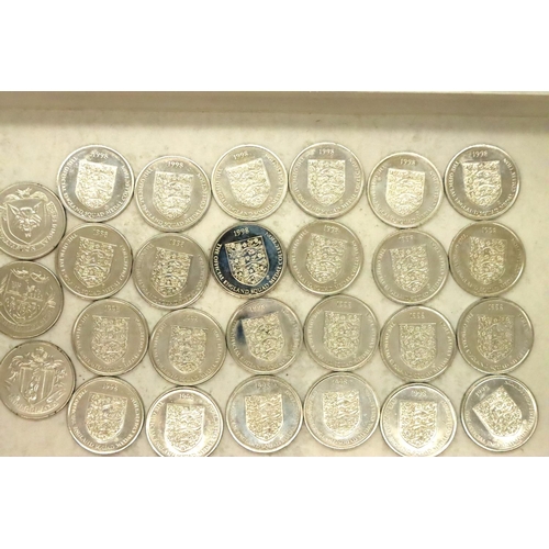 85A - Complete set of England 1998 coins. P&P Group 1 (£14+VAT for the first lot and £1+VAT for subsequent... 