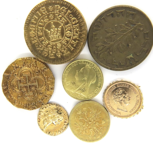 3082 - Seven gold plated evasion / forgery coins. P&P Group 1 (£14+VAT for the first lot and £1+VAT for sub... 