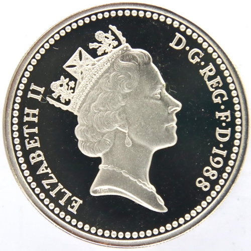 3133 - 1988 Piedfort silver proof £1 coin of Elizabeth II, encapsulated, boxed with CoA. P&P Group 1 (£14+V... 