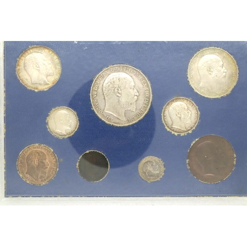 3135 - Cased coin set of Edward VII including silver. P&P Group 1 (£14+VAT for the first lot and £1+VAT for... 