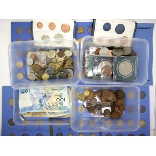 3153 - Large collection of George VI and Elizabeth II coins, including part filled albums, together with mi... 