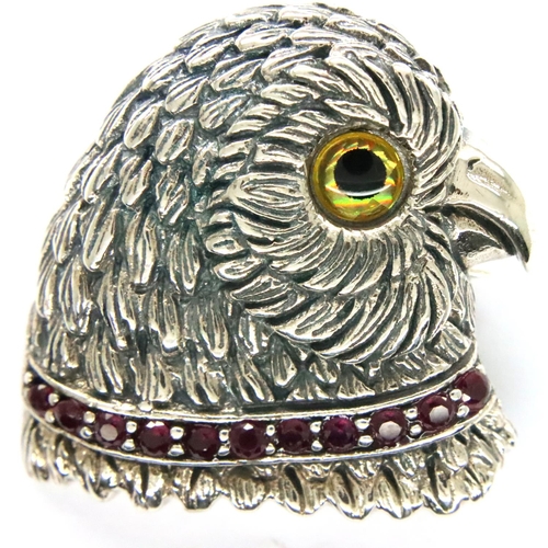 36 - Sterling silver stone set Owl brooch, H: 3 cm. P&P Group 1 (£14+VAT for the first lot and £1+VAT for... 