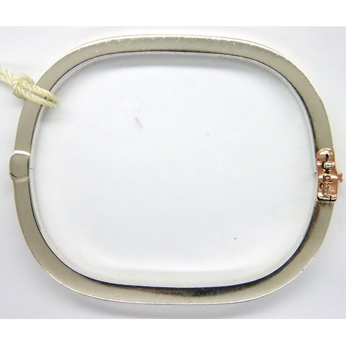 98 - Clogau silver bangle with 9ct gold clasp, boxed, 35g. P&P Group 1 (£14+VAT for the first lot and £1+... 