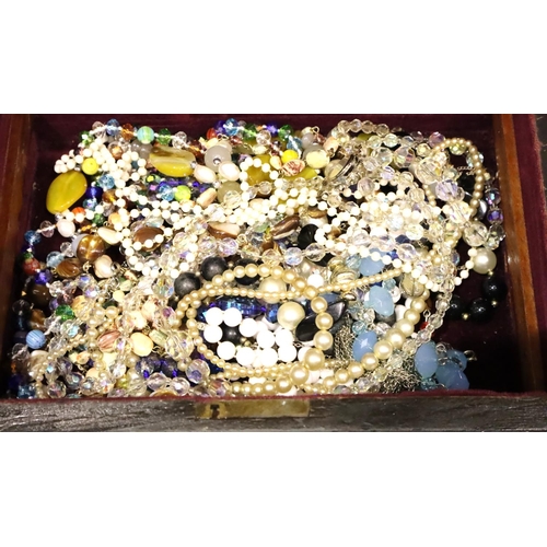 99 - Inlaid mother of pearl jewellery box with costume jewellery contents. P&P Group 1 (£14+VAT for the f... 