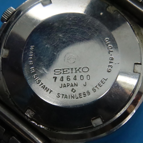 115A - Seiko; gents 21 jewel automatic wristwatch on a steel bracelet, boxed, working at lotting. P&P Group... 