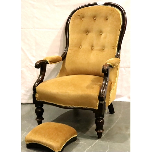 477 - Victorian mahogany framed parlour chair and footstool, each more recently upholstered, H: 98 cm. Not... 