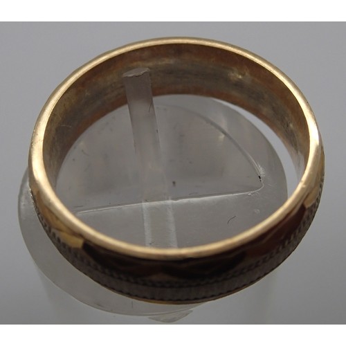 88 - Two 9ct gold rings, size N and O, combined 6.6g, one stone set. P&P Group 1 (£14+VAT for the first l... 