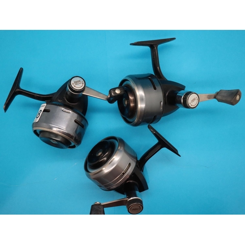 Three Abu 506 closed faced fishing reels. P&P Group 2 (£18+VAT for the  first lot and £3+VAT for subs