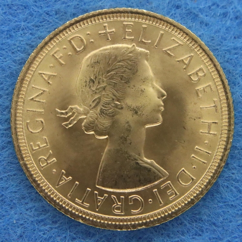 3196 - 1968 sovereign of Elizabeth II, our grade nEF. P&P Group 1 (£14+VAT for the first lot and £1+VAT for... 