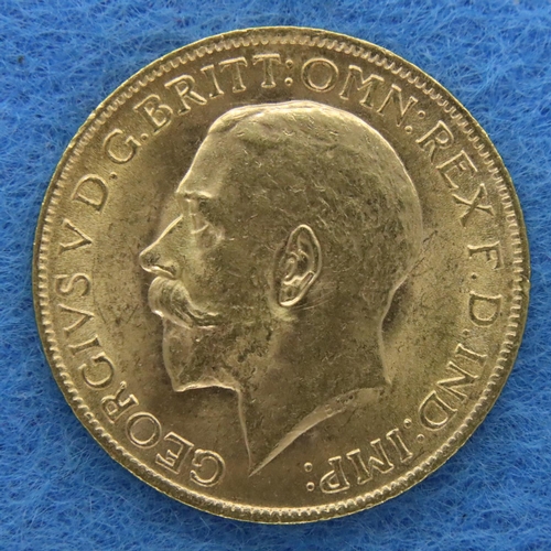 3197 - 1913 sovereign of George V, our grade gEF. P&P Group 1 (£14+VAT for the first lot and £1+VAT for sub... 