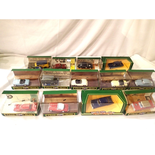 2082 - Thirteen boxed Corgi Classic Models. P&P Group 3 (£25+VAT for the first lot and £5+VAT for subsequen... 