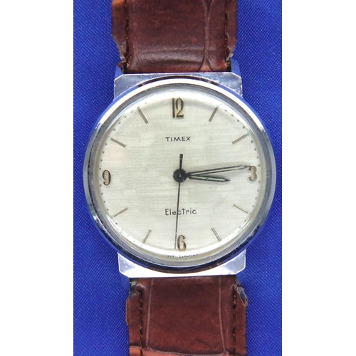 53 - Timex; gents vintage Electric wristwatch, not working at lotting. P&P Group 1 (£14+VAT for the first... 