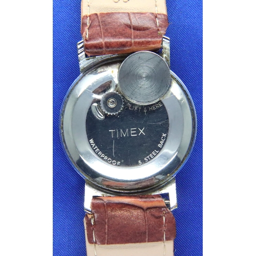 53 - Timex; gents vintage Electric wristwatch, not working at lotting. P&P Group 1 (£14+VAT for the first... 