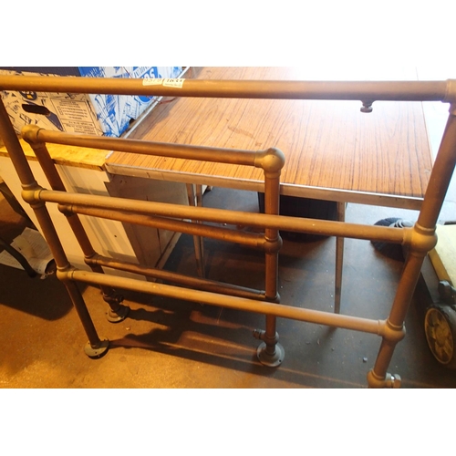 1631 - Two brass and copper vintage towel racks for water heating system. Not available for in-house P&P, c... 