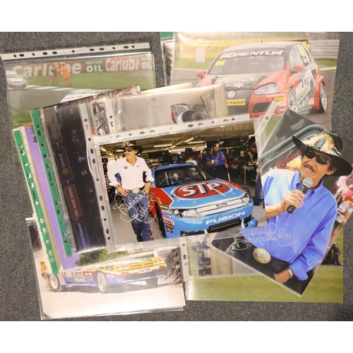 3107 - Nascar and similar Interest: Richard Petty (x3) and Giniel De Villiers pen signed publicity shots, t... 