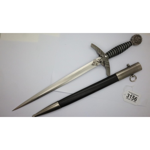 3156 - German WWII Luftwaffe replica officers short sword, double edged blade with wired grip and leather s... 