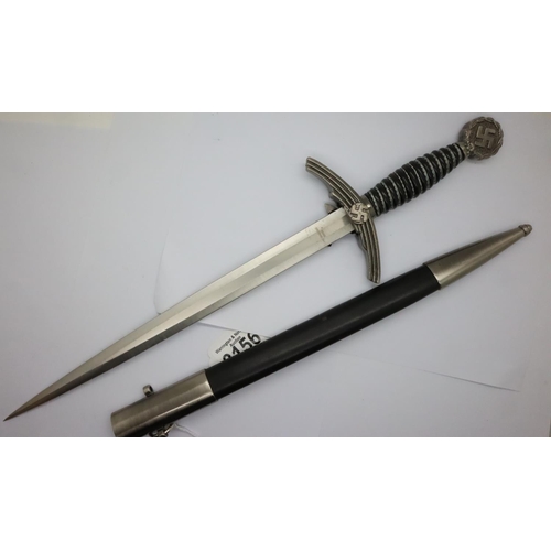 3156 - German WWII Luftwaffe replica officers short sword, double edged blade with wired grip and leather s... 