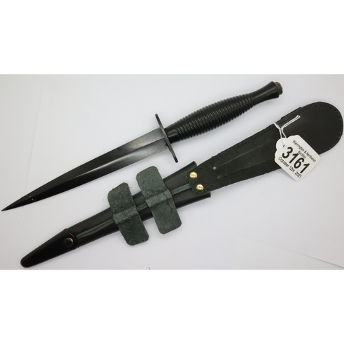 3161 - Current Issue Commando dagger marked with broad arrow and Made in Sheffield. P&P Group 2 (£18+VAT fo... 