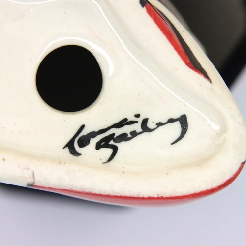 180 - Lorna Bailey Art Deco cat, H: 19 cm. No cracks, chips or visible restoration. P&P Group 1 (£14+VAT f... 