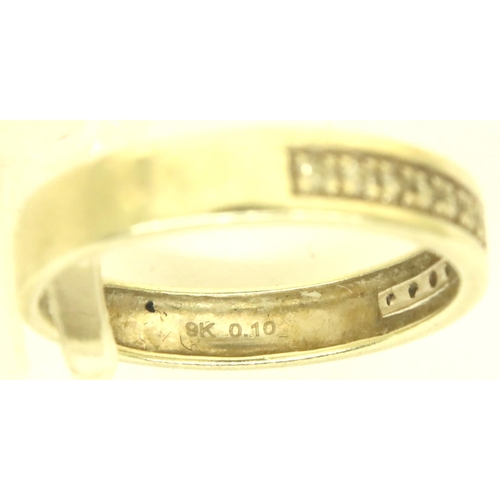 39 - 9ct white gold diamond channel set half eternity ring, size O, 2.1g. P&P Group 1 (£14+VAT for the fi... 