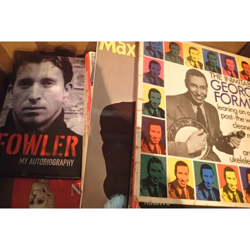 1138 - Mixed hardback books including Robbie Fowler autobiography and five mixed LPs. Not available for in-... 