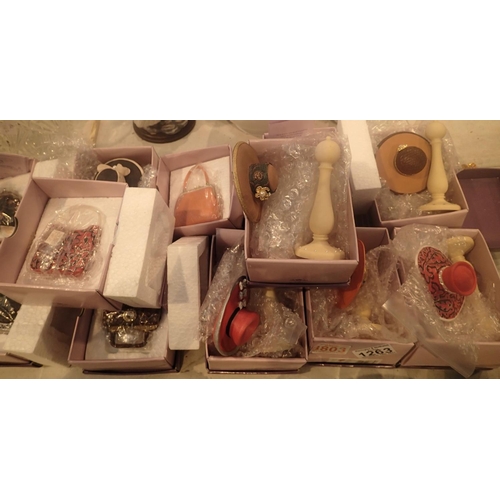 1263 - Collection of mixed boxed Leonardo ceramics including bags and hats. Not available for in-house P&P,... 